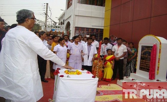 Chief Minister inaugurates newly constructed Khowai District hospital; Asks Doctors to serve rural Tripura for first 5 yrs in their career